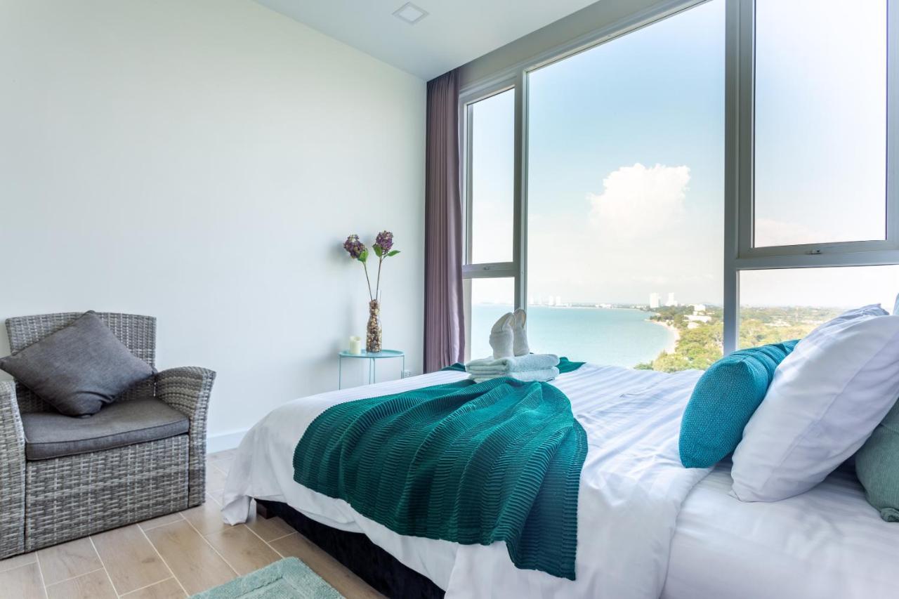 Luxury Beach Front 1 Bedroom / Netflix / Bangsare - Pattaya Bang Sare Exterior photo